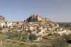 Alquézar, coronada por el castillo y la colegiata de Santa María. JAVIER ROMEO