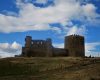 Uno de los muchos monasterios fortificados